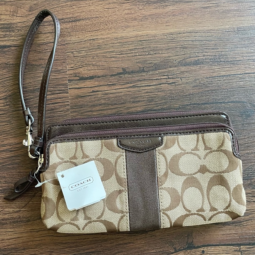 Coach Women’s Wristlet Wallet Signature Khaki Mahogany Canvas Double Zipper - Picture 2 of 10